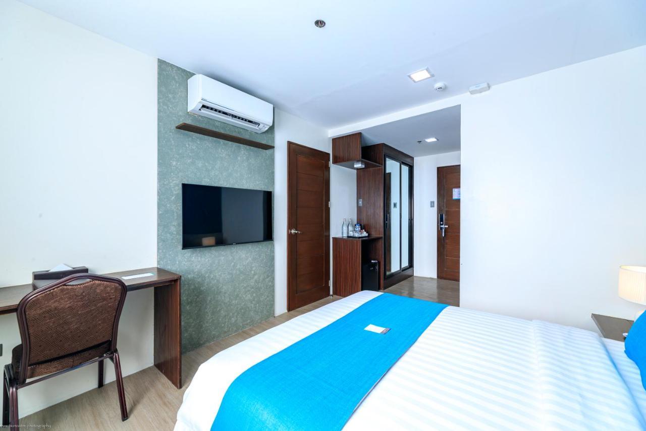 Fynn Boutique Hotel Bacoor Buitenkant foto